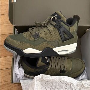 Jordan 4 Retro SE Craft GS Sneakers - Olive and White